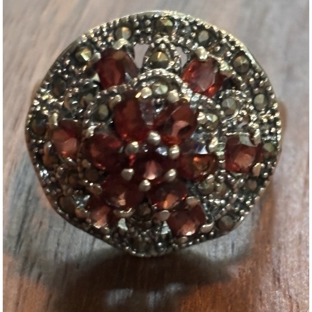 Vintage Sterling Silver 925 Red Garnet Marcasite Cluster Ring Size 8